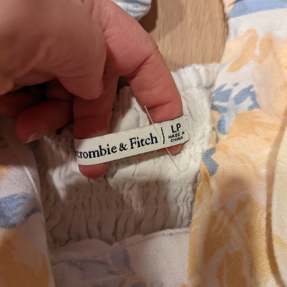 Floral Sleeveless Mini Dress with Crossed Straps - Picture 5 of 8